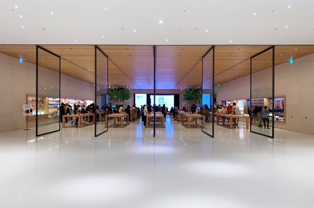 new apple store with solid color epoxy flooring florida 2